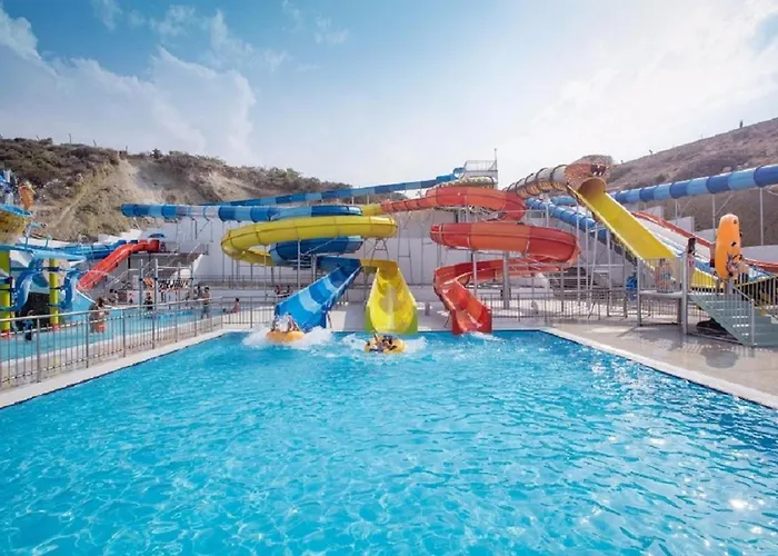 Ocean View Villa, 5 Bedrooms, Private Pool, Bbq, Wifi & Satelite Tv